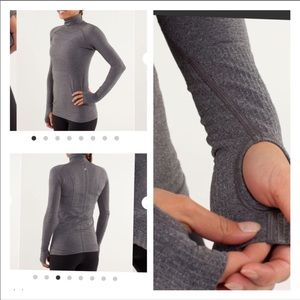 Lululemon Swiftly Speed Turtleneck - NWOT